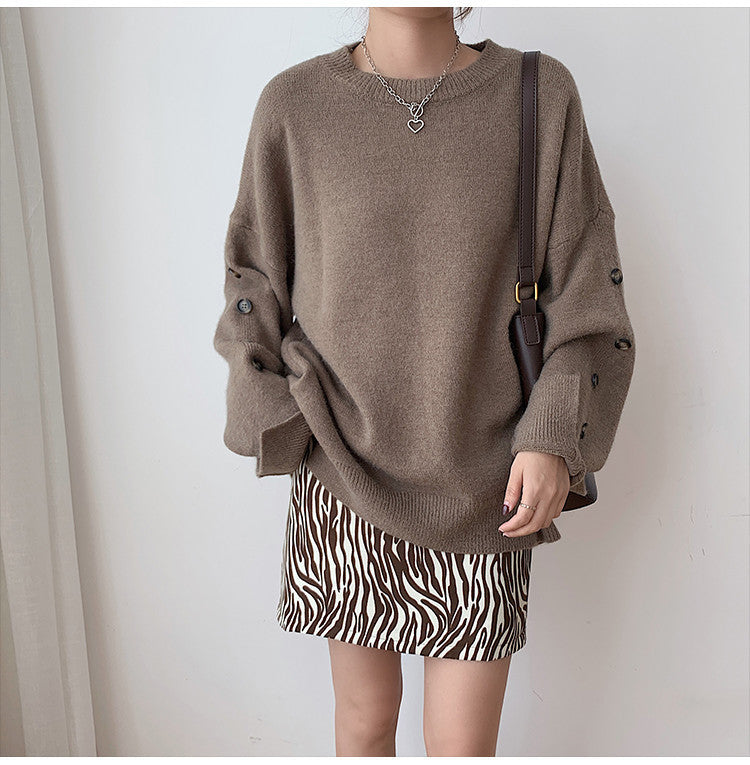 Sweaters for women in autumn and winter